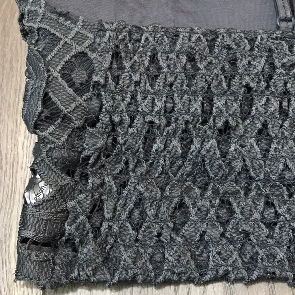 Last S • Lace Bralette - Picture 3 of 5